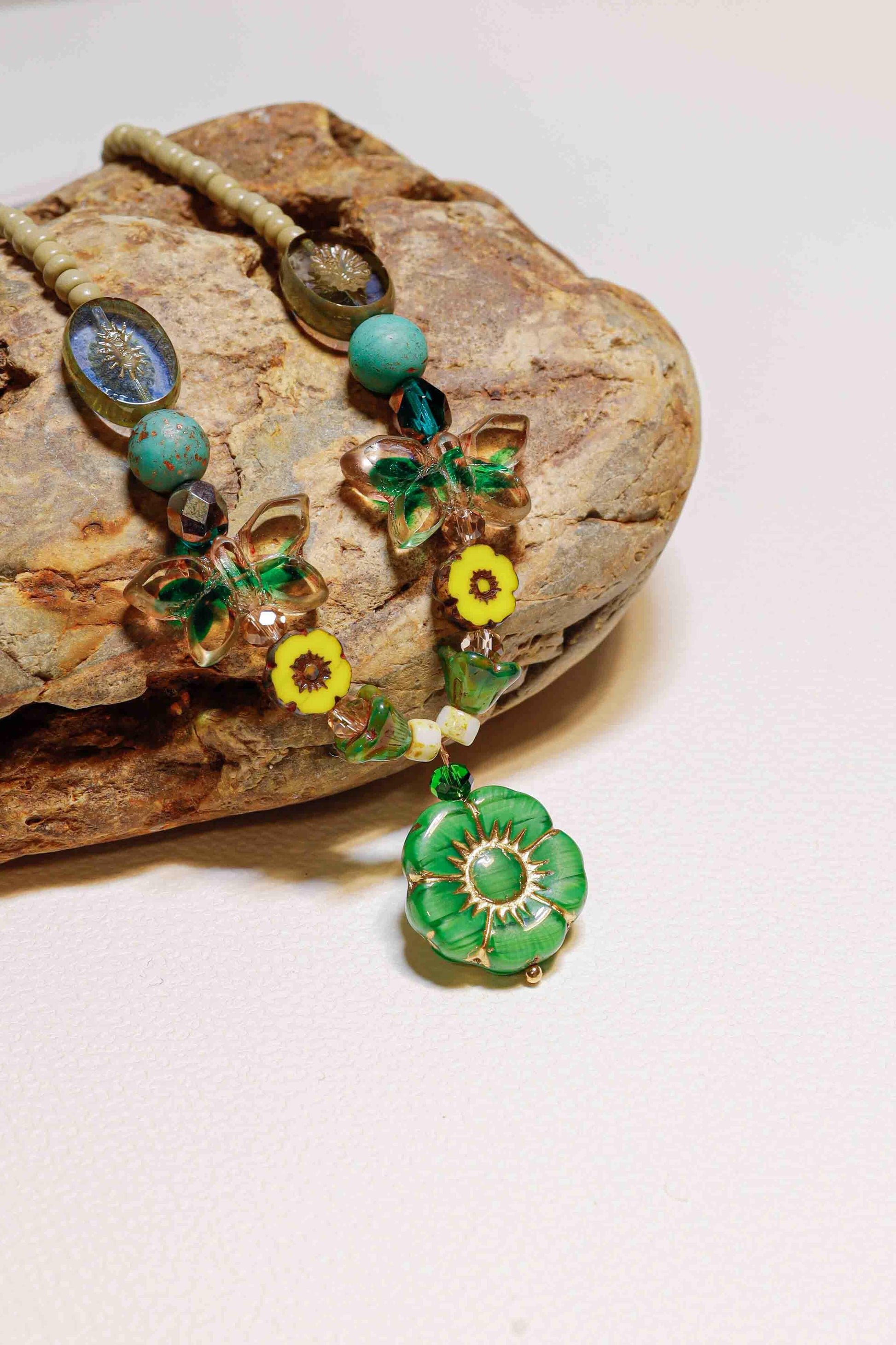 vintage handmade emerald green petals with green butterflies bead necklace